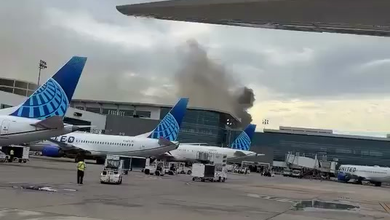 Video: Black Smoke Rises Over Houston’s IAH Airport After Terminal C Restaurant Fire 2 Video: Black Smoke Rises Over Houston’s IAH Airport After Terminal C Restaurant Fire