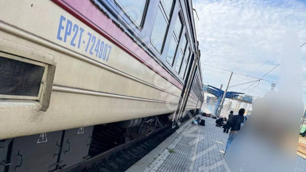 Russian Drone Strike on Trains Kills at Least 13 in Dnipro, Ukraine 1 Russian Drone Strike on Trains Kills at Least 13 in Dnipro, Ukraine