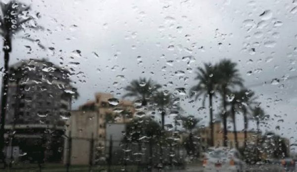 طقس لبنان غدًا: أمطار غزيرة وبرد وانخفاض بالحرارة