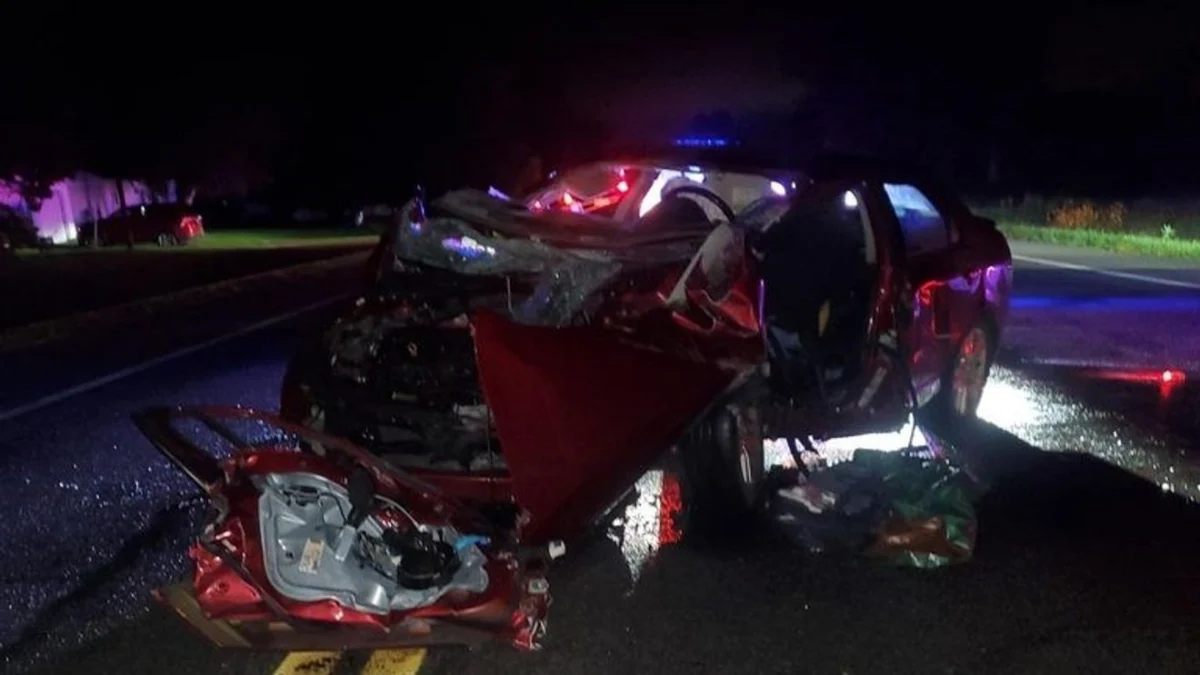 Kalamazoo man hospitalized after two-vehicle crash on M-43 1 Kalamazoo man hospitalized