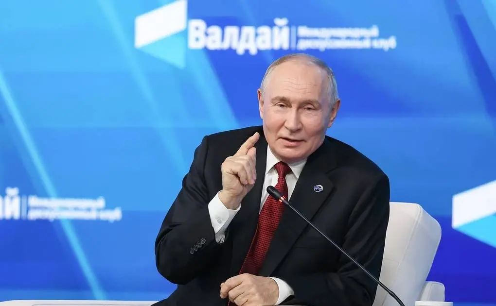 Le président Poutine a averti que la Russie réagirait fermement en cas d'attaque de Kaliningrad.