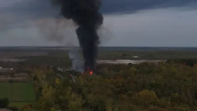 Riesige Rauchwolke im Saalekreis: Großbrand auf Deponie unter Kontrolle