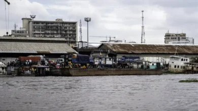 Tientallen doden en vermisten na botsing van twee boten op rivier in Congo