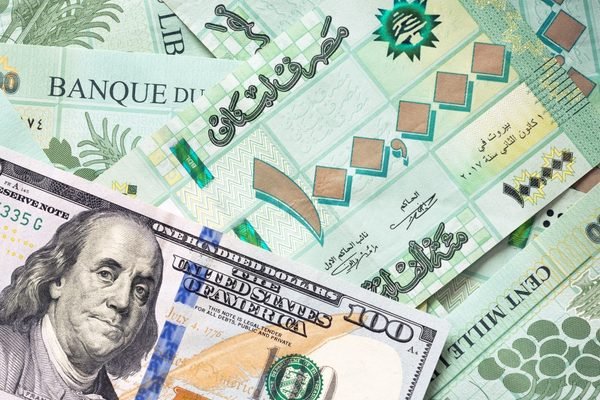لماذا اختار الحزب هذا التوقيت لبدء توزيع المساعدات المالية؟