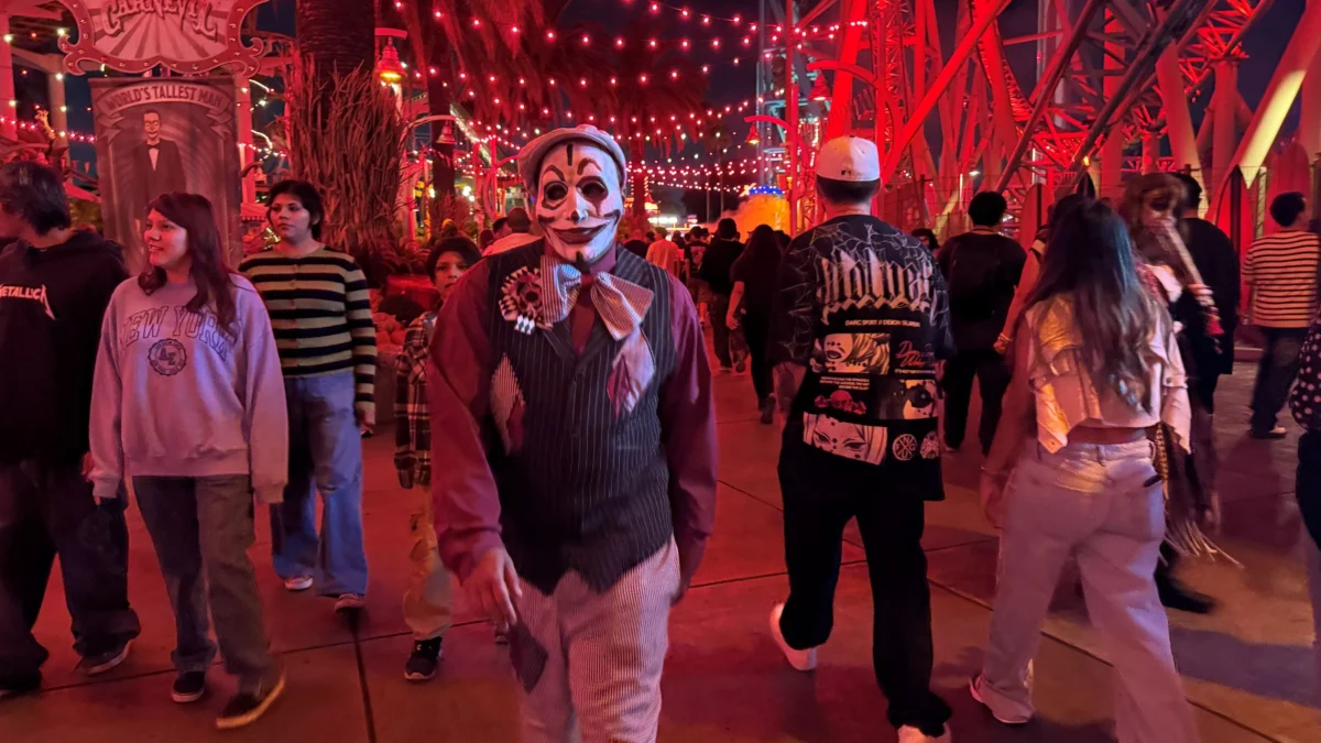 What It Takes to Train Monsters into Action at Knott's Scary Farm 1 What It Takes